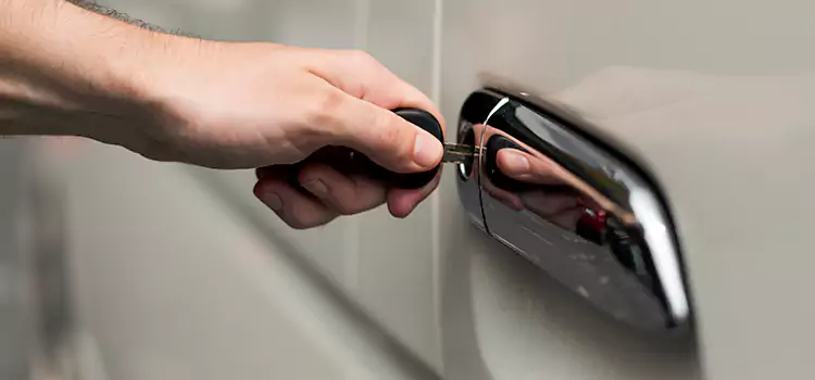 Why Choose Our Auto Locksmith Team in North Lynnwood, WA?